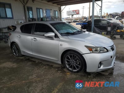 Czwarte zdjęcie samochodu z boku: 2013 LEXUS CT 200 VIN:JTHKD5BH1D2170003 - miniatura