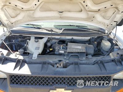 Zdjęcie 12 z 13 samochodu: 2017 CHEVROLET EXPRESS G2500 VIN:1GCWGAFF4H1270538 - miniatura