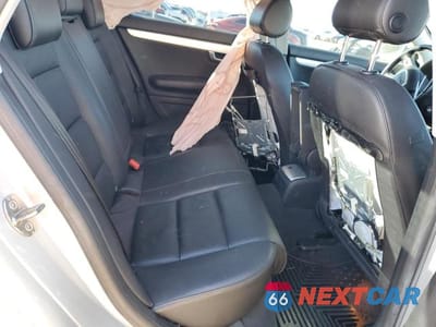 Zdjęcie 10 z 12 samochodu: 2008 AUDI A4 2.0T QUATTRO VIN:WAUDF78E88A117417 - miniatura