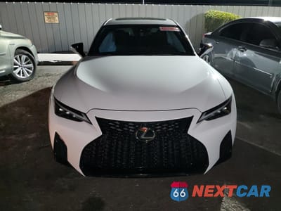 Piąte zdjęcie samochodu w środku: 2023 LEXUS IS 350 F SPORT DESIGN VIN:JTHGZ1B25P5069867 - miniatura
