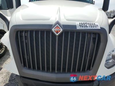Zdjęcie 7 z 10 samochodu: 2024 INTERNATIONAL LT625 VIN:3HSDZAPR0RN087752 - miniatura
