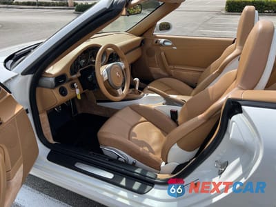 Zdjęcie 9 z 11 samochodu: 2007 PORSCHE 911 NEW GENERATION CARRERA CABRIOLET VIN:WP0CA29937S765208 - miniatura