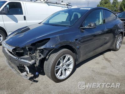 2024 TESLA MODEL Y 7SAYGDEE5RA235597 - główne zdjęcie licytacji z USA - miniatura