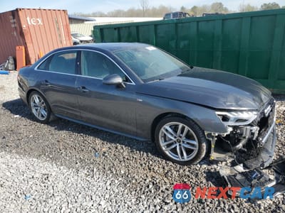 Czwarte zdjęcie samochodu z boku: 2023 AUDI A4 PREMIUM PLUS 45 VIN:WAUEAAF46PN021612 - miniatura