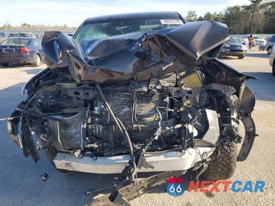 Piąte zdjęcie samochodu w środku: 2023 TOYOTA TUNDRA CREWMAX LIMITED VIN:5TFJA5DB2PX090263 - miniatura