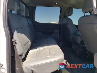 Zdjęcie 10 z 16 samochodu: 2023 FORD F350 SUPER DUTY VIN:1FD8W3HT9PED27345 - miniatura