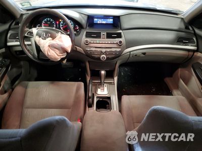 Zdjęcie 8 z 13 samochodu: 2011 HONDA ACCORD LXP VIN:1HGCP2F46BA101878 - miniatura