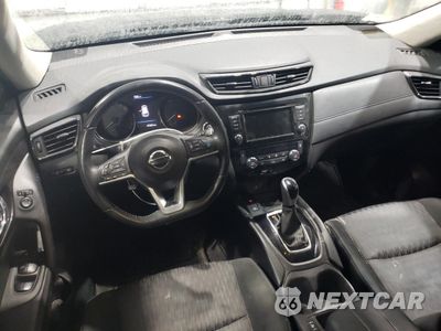 Zdjęcie 8 z 14 samochodu: 2019 NISSAN ROGUE S VIN:JN8AT2MV5KW398064 - miniatura