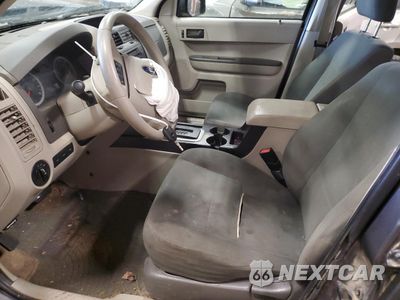 Zdjęcie 7 z 15 samochodu: 2012 FORD ESCAPE XLS VIN:1FMCU0C75CKB77464 - miniatura