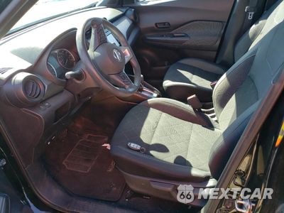 Zdjęcie 7 z 12 samochodu: 2018 NISSAN KICKS S VIN:3N1CP5CU5JL543646 - miniatura