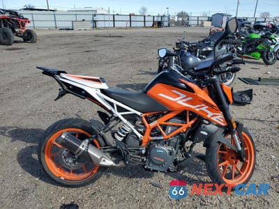 2018 KTM 390 DUKE MD2JPJ40XJC253093 - główne zdjęcie licytacji z USA - miniatura