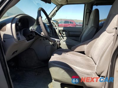 Zdjęcie 7 z 13 samochodu: 2004 CHEVROLET ASTRO VIN:1GNEL19X34B126244 - miniatura