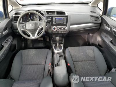 Zdjęcie 8 z 15 samochodu: 2018 HONDA FIT LX VIN:3HGGK5H43JM704738 - miniatura
