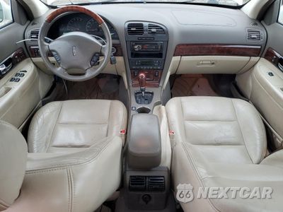 Zdjęcie 8 z 12 samochodu: 2002 LINCOLN LS VIN:1LNHM87A22Y694985 - miniatura