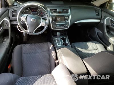 Zdjęcie 8 z 12 samochodu: 2016 NISSAN ALTIMA 2.5 VIN:1N4AL3AP1GC147807 - miniatura