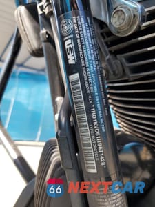 Zdjęcie 9 z 10 samochodu: 2017 HARLEY-DAVIDSON FLHRXS VIN:1HD1KVC61HB671428 - miniatura