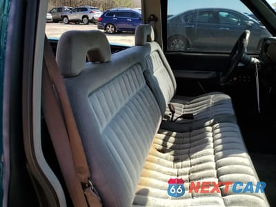 Zdjęcie 10 z 14 samochodu: 1993 GMC SIERRA C1500 VIN:1GTDC14H9PZ512957 - miniatura