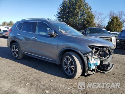 Czwarte zdjęcie samochodu z boku: 2017 NISSAN ROGUE S VIN:JN8AT2MV1HW263107 - miniatura