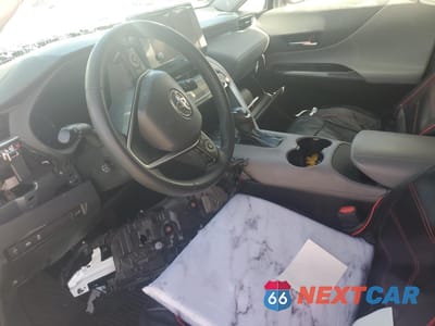 Zdjęcie 7 z 13 samochodu: 2024 TOYOTA VENZA LE VIN:JTEAAAAH5RJ185998 - miniatura