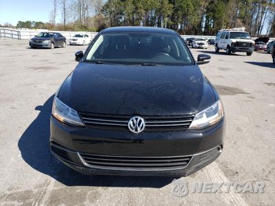 Piąte zdjęcie samochodu w środku: 2014 VOLKSWAGEN JETTA SE VIN:3VWD17AJ7EM356218 - miniatura