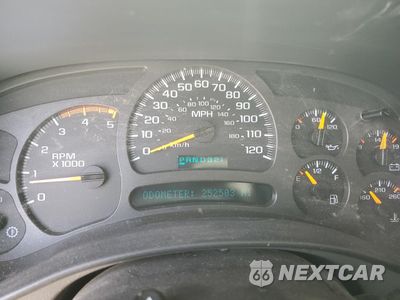 Zdjęcie 9 z 12 samochodu: 2004 CHEVROLET SILVERADO K3500 VIN:1GCHK33294F245071 - miniatura