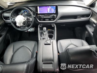 Zdjęcie 8 z 15 samochodu: 2024 TOYOTA GRAND HIGHLANDER XLE VIN:5TDACAB57RS003174 - miniatura