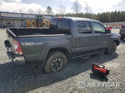 Trzecie zdjęcie samochodu z tyłu: 2015 TOYOTA TACOMA DOUBLE CAB PRERUNNER VIN:3TMJU4GN6FM175411 - miniatura