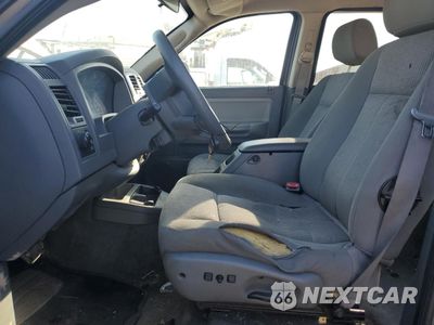 Zdjęcie 7 z 12 samochodu: 2007 DODGE DAKOTA QUAD SLT VIN:1D7HW48P27S171508 - miniatura