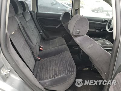 Zdjęcie 10 z 14 samochodu: 2002 VOLKSWAGEN PASSAT GLS VIN:WVWVD63B22E402537 - miniatura