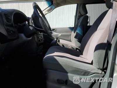 Zdjęcie 7 z 15 samochodu: 2006 DODGE GRAND CARAVAN SXT VIN:2D4GP44L16R926642 - miniatura