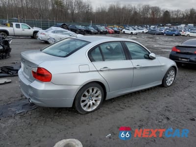 Trzecie zdjęcie samochodu z tyłu: 2008 BMW 335 I VIN:WBAVB73538VH24523 - miniatura