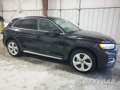 Czwarte zdjęcie samochodu z boku: 2021 AUDI Q5 PREMIUM PLUS VIN:WA1BAAFY3M2025889 - miniatura