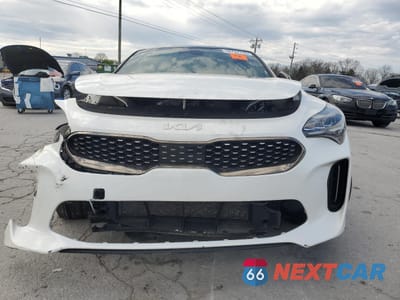 Piąte zdjęcie samochodu w środku: 2022 KIA STINGER GT LINE VIN:KNAE35LD5N6105854 - miniatura