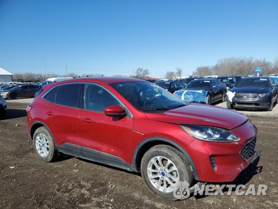 Czwarte zdjęcie samochodu z boku: 2020 FORD ESCAPE SE VIN:1FMCU9G64LUB03477 - miniatura