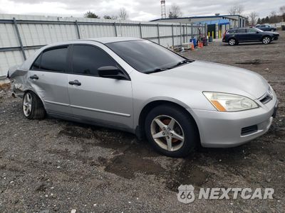 Czwarte zdjęcie samochodu z boku: 2006 HONDA ACCORD VALUE VIN:1HGCM56136A107904 - miniatura