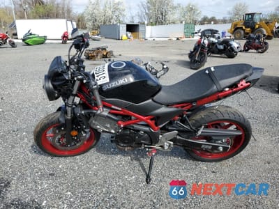 Trzecie zdjęcie samochodu z tyłu: 2018 SUZUKI SV650 VIN:JS1VP55A5J2100238 - miniatura