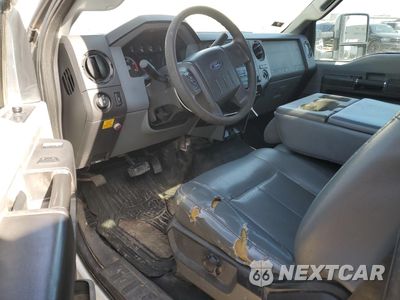 Zdjęcie 8 z 13 samochodu: 2011 FORD F550 SUPER DUTY VIN:1FDAF5GT2BEB33442 - miniatura