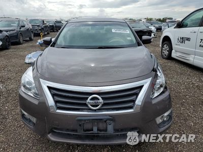 Piąte zdjęcie samochodu w środku: 2014 NISSAN ALTIMA 2.5 VIN:1N4AL3AP6EN227945 - miniatura