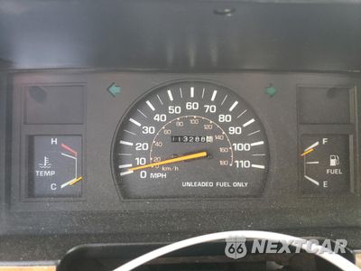 Zdjęcie 9 z 13 samochodu: 1986 TOYOTA 4RUNNER RN60 VIN:JT4RN62D6G0046230 - miniatura