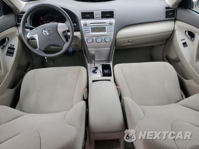 Zdjęcie 8 z 14 samochodu: 2009 TOYOTA CAMRY BASE VIN:4T1BE46K39U846876 - miniatura