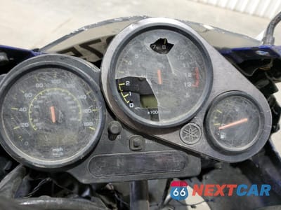 Zdjęcie 7 z 8 samochodu: 2003 YAMAHA FZS10 VIN:JYARN07Y03A001308 - miniatura