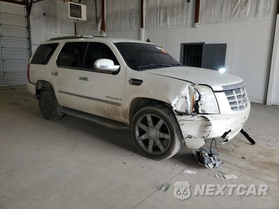 Czwarte zdjęcie samochodu z boku: 2007 CADILLAC ESCALADE LUXURY VIN:1GYFK63897R150360 - miniatura