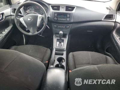 Zdjęcie 8 z 12 samochodu: 2016 NISSAN SENTRA S VIN:3N1AB7AP3GY283662 - miniatura