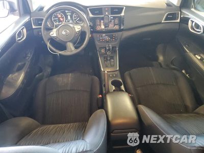 Zdjęcie 8 z 12 samochodu: 2018 NISSAN SENTRA S VIN:3N1AB7AP9JY311343 - miniatura