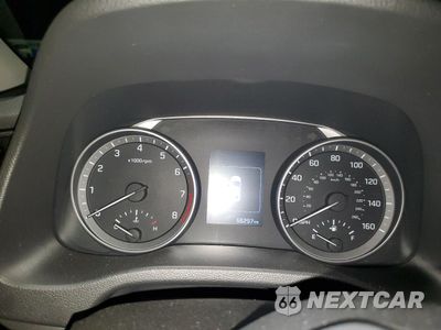 Zdjęcie 9 z 12 samochodu: 2017 HYUNDAI ELANTRA SE VIN:5NPD84LF2HH033565 - miniatura