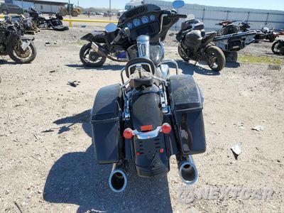 Czwarte zdjęcie samochodu z boku: 2023 HARLEY-DAVIDSON FLHX VIN:1HD1KBC12PB620134 - miniatura