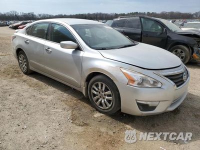 Czwarte zdjęcie samochodu z boku: 2015 NISSAN ALTIMA 2.5 VIN:1N4AL3AP8FC482240 - miniatura