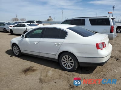 Drugie zdjęcie samochodu z przodu: 2008 VOLKSWAGEN PASSAT TURBO VIN:WVWJK73C88P131337 - miniatura