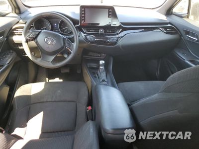 Zdjęcie 8 z 13 samochodu: 2019 TOYOTA C-HR XLE VIN:JTNKHMBX0K1027470 - miniatura
