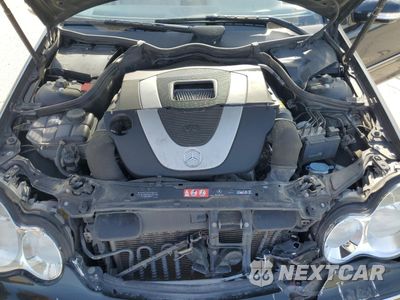 Zdjęcie 13 z 14 samochodu: 2006 MERCEDES-BENZ C 350 4MATIC VIN:WDBRF87J76F775628 - miniatura